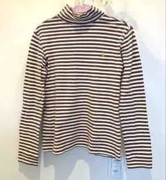 パーリーゲイツ　タートルネックセーター