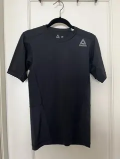 Reebok スポーツシャツ M 黒 速乾性のサムネイル