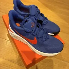 NIKEスターランナー　23.5cm