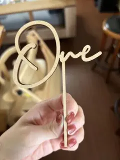 ケーキトッパー one