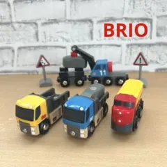 BRIOブリオ　機関車　クレーン車　青トラック　黄色トラック　セット