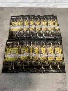 遊戯王 LIMIT OVER COLLECTION サーチ済み 15パック(箱) - メルカリ