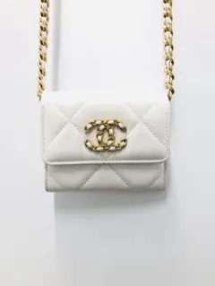 CHANEL シャネル　ミニチェーンウォレット