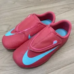 Nike サッカー　トレーニングシューズ19センチ
