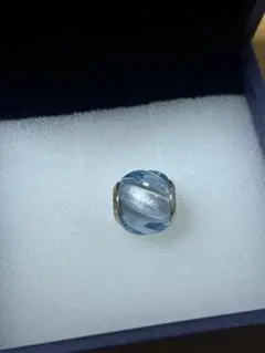 Pandora パンドラ　ブルー系 ガラスチャーム