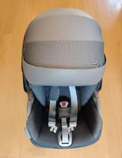 Cybex Cloud T i-Size & Base T セット・インレイ付のサムネイル