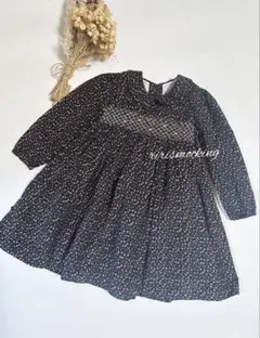 新品　小花柄　コーデュロイ　スモッキング ワンピース　ファミリア　好き