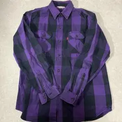 ブラック シャツ