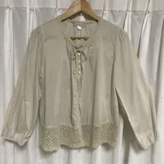HUMAN WOMAN 長袖 ブラウス ベージュ クロシェ編み　Mサイズ 中古品のサムネイル