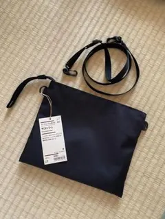 オンライン完売品 新品 ポーチとしても使える 撥水 サコッシュ 黒 無印良品