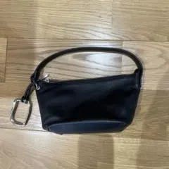 ear PAPILLONNER 牛革•チャーム付きワンハンドルバッグ レザー 黒