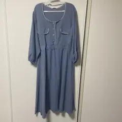 ブルー ボタン付き シャツワンピース