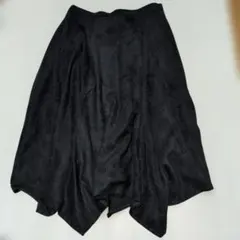 ローズティアラ★スェード調！ふぞろい丈おしゃれスカート★42 大きいサイズ　黒