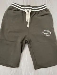 キッズ　ハーフパンツ 130cm