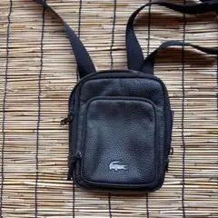 LACOSTE レザー ショルダーバッグ 黒のサムネイル
