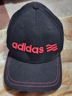 adidas 黒×ピンク 刺繍キャップ 3　未使用