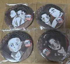 鬼滅の刃　お楽しみくじ　ダイニング　缶バッジ　狛治　恋雪　慶蔵