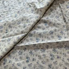 青い花柄 綿麻生地