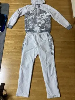 UNDERARMOUR中綿ジャージ上下セットメンズグレー