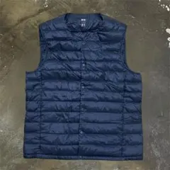★UNIQLO ウルトラライトダウンコンパクトVネックベスト M ネイビー/50