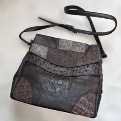 オーストリッチ　ショルダーバッグ