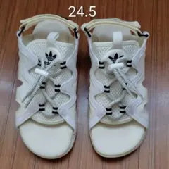 アディダス　アスターサンダルのサムネイル