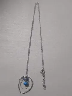 シルバー ハート型 ネックレス 青色ストーン