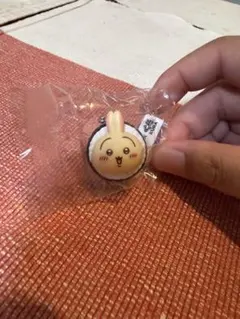 ちいかわ キーホルダー くら寿司 うさぎ
