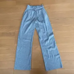 ユニクロニットパンツ　Sサイズ