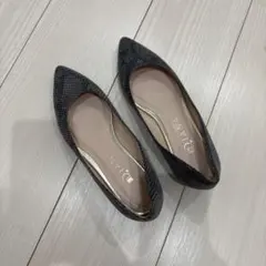 DIANA フラットシューズ パイソン柄 ポインテッドトゥのサムネイル