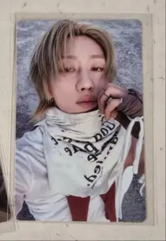 セブチ　ミンハオ THE8 ユニバ weverse ラキドロ トレカ seventeen v8 the8 weverse ラキドロ ミンハオ - メルカリ