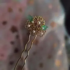 桜モチーフ ゴールドかんざし