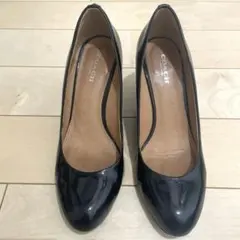 COACH ブラック エナメル パンプス