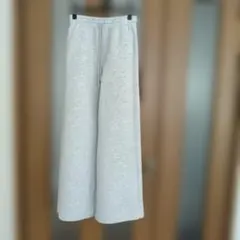 GU パフスエットバギーパンツ