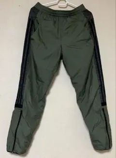 アディダス　トレーニングパンツ Sサイズ