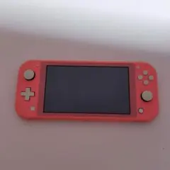 フ*ン様 Nintendo Switch Lite コーラル 箱あり 充電器 ケ - メルカリ