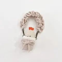 ミニチュアドール持ち運びフリルストラップ◎ベージュ◎おでかけケース