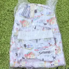 魔女の宅急便 OUTDOOR リュック 総柄 キキ ジジ コリコの街 アウトドア