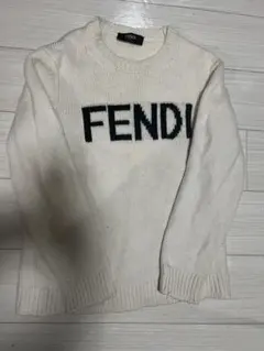 FENDI ホワイトニットセーターよん様専用