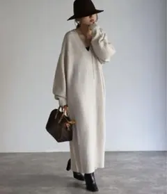 Bonjour sagan ディープVネックニットワンピース