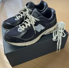 ニューバランス2002r 28