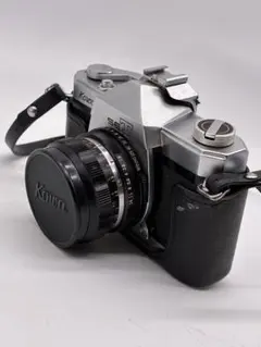 Kowa SET 一眼レフカメラ 50mmレンズ付き Kowa seT Camera | Fixed Kowa 50mm f1.8 lens | White | Japan | 1967