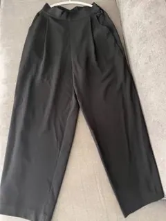 ボーダーズアットバルコニー TUCK TAPERED PANTS 38 黒 - メルカリ