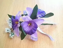 【新品】紫の花のブーケ　コサージュ