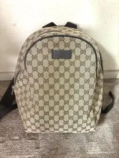 美品　GUCCI GG柄　キャンバス　バックパック　リュックのサムネイル