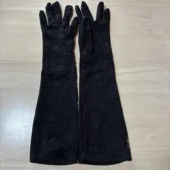 黒のレース　グローブ