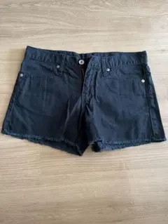 ブラック フリンジヘム ショートパンツ