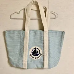 Item thumbnail for item 8796dbf9-2a2c-4e8d-b6bf-07a6c34ab4d3