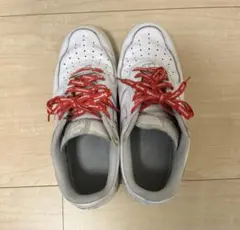 NIKE AIR FORCE 1 LOW / SUPREME white