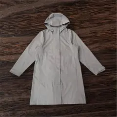 ユニクロ UNIQLO ブロックテックコート Lのサムネイル